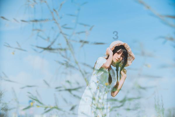 罕见旧照:穿旗袍的婉容,美甲的赵一荻,叼烟卷的是川岛芳子亲妹